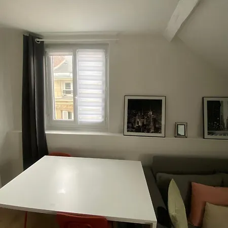 C'est La Faim - 294 * רואן